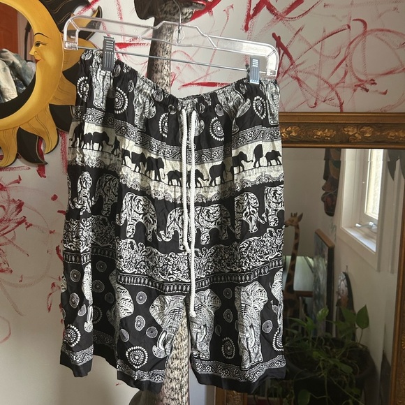 Elephant Print Black and White Boho Hippie Shorts Free Size - Picture 4 of 16